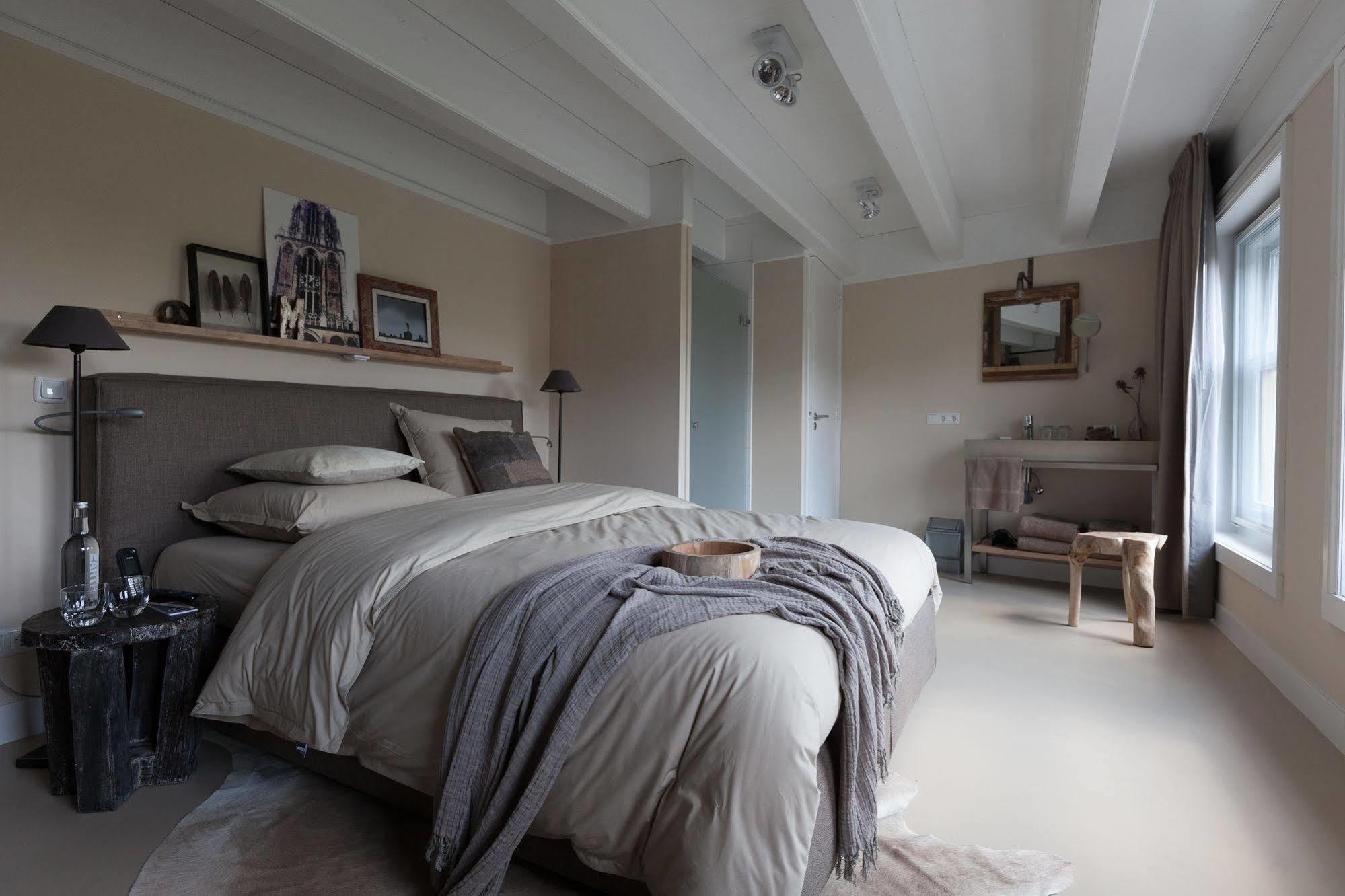 Mother Goose Hotel Utrecht Zewnętrze zdjęcie